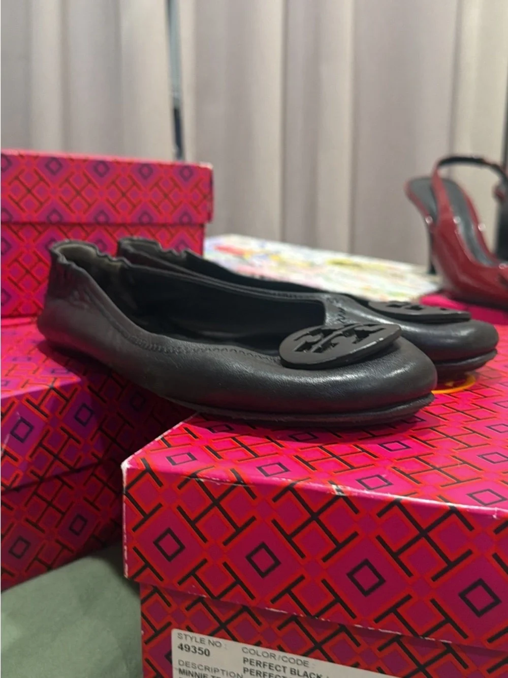 Black Women's Leather Ballet Flats with Logo Accent